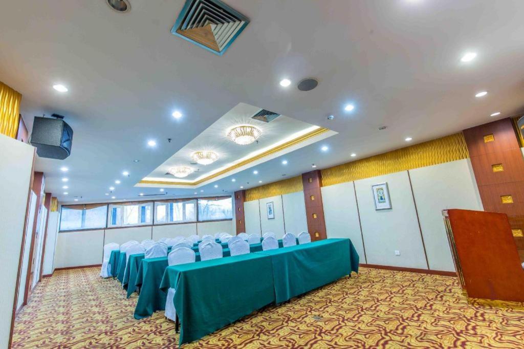 Changchun Garden Hotel Extérieur photo